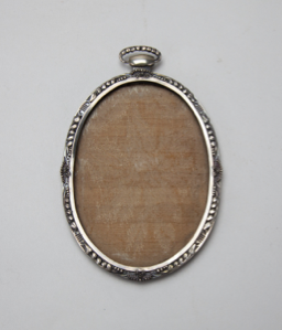 Image of Oval Silver Frame