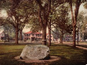 Image of Line of the Minute Men Memorial, Lexington.